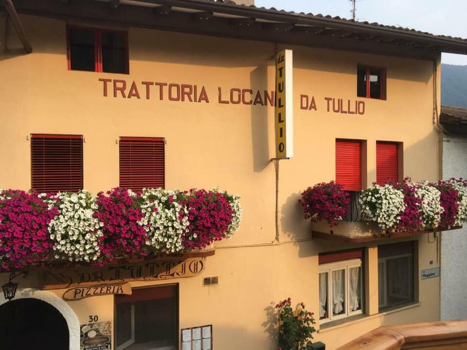 Locanda Da Tullio Capovalle Exterior photo